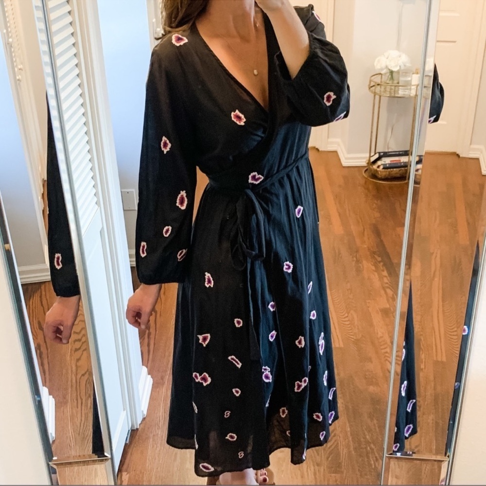 MISA Los Angeles Georgie Wrap Midi Dress Black Sz XS bohochic - Picture 3 of 3